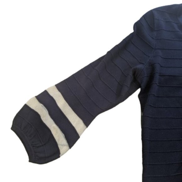 VINTAGE Black and White Sweater with Lanter Sleeve LP (Large Petite) - Picture 4 of 4